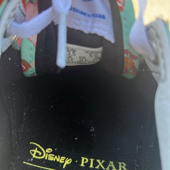 Vans Disney Pixar Toy Story Sneakers - Picture 6 of 8